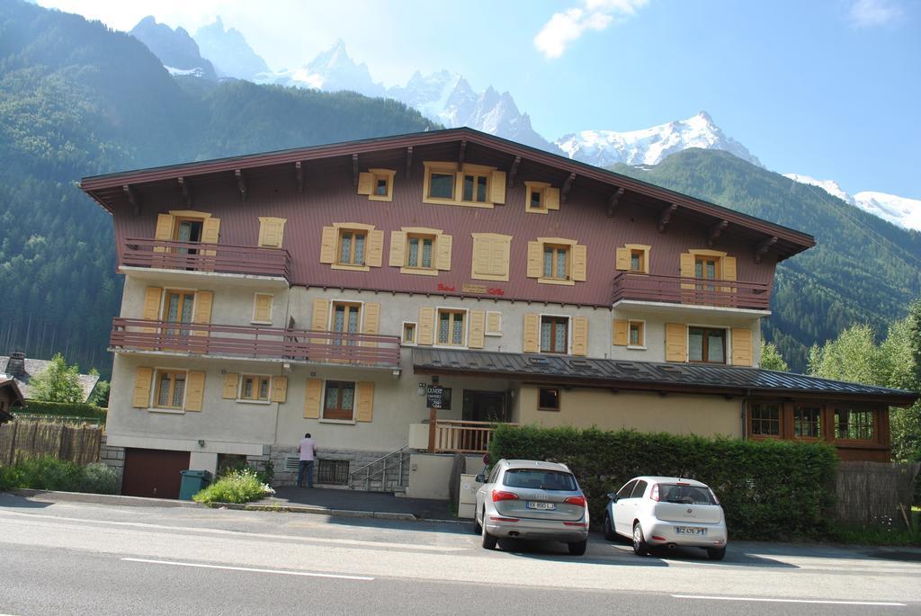 Fleur Des Neiges Hostel Chamonix Exterior foto